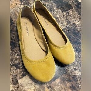 Women Lucky Brand Flats Shoes Size 8.5